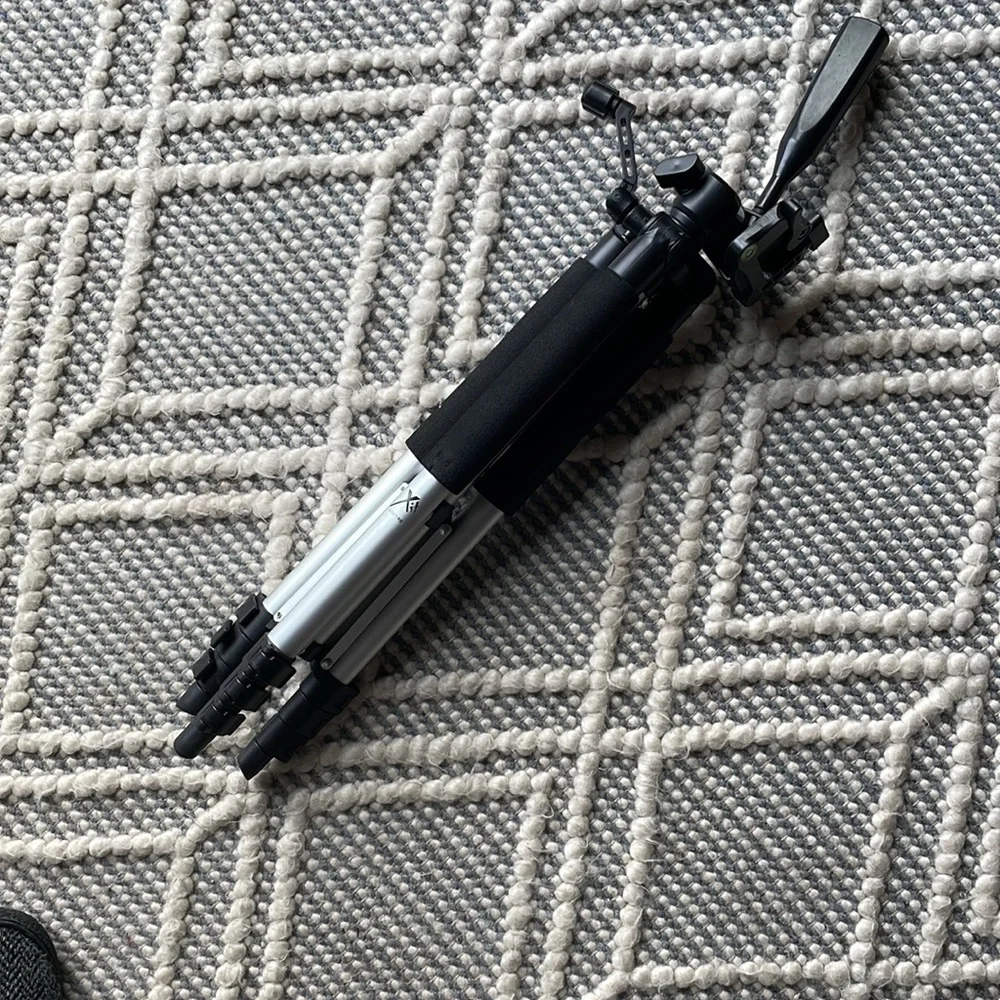Xit, xt57trs pro series tripod, 3 levels to go to 50 in